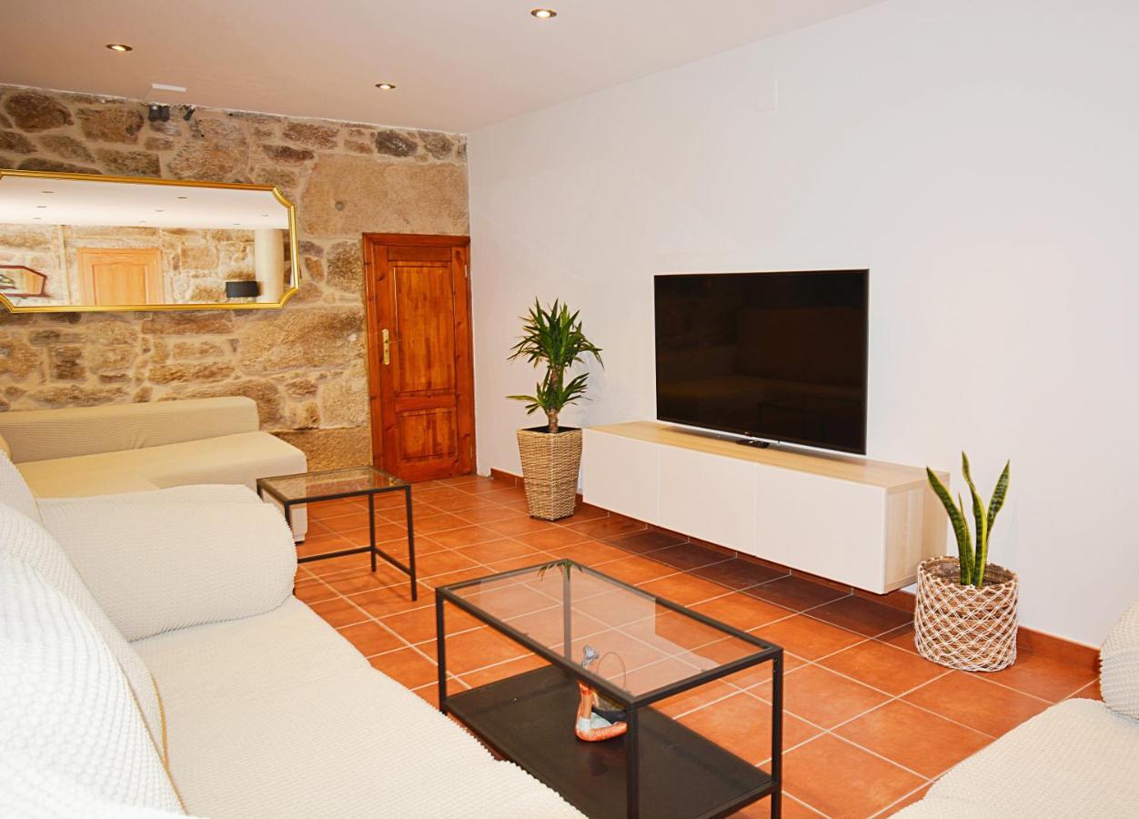 Galihost - Casa Con Enorme Jardin En Cambados Villa Luaran gambar