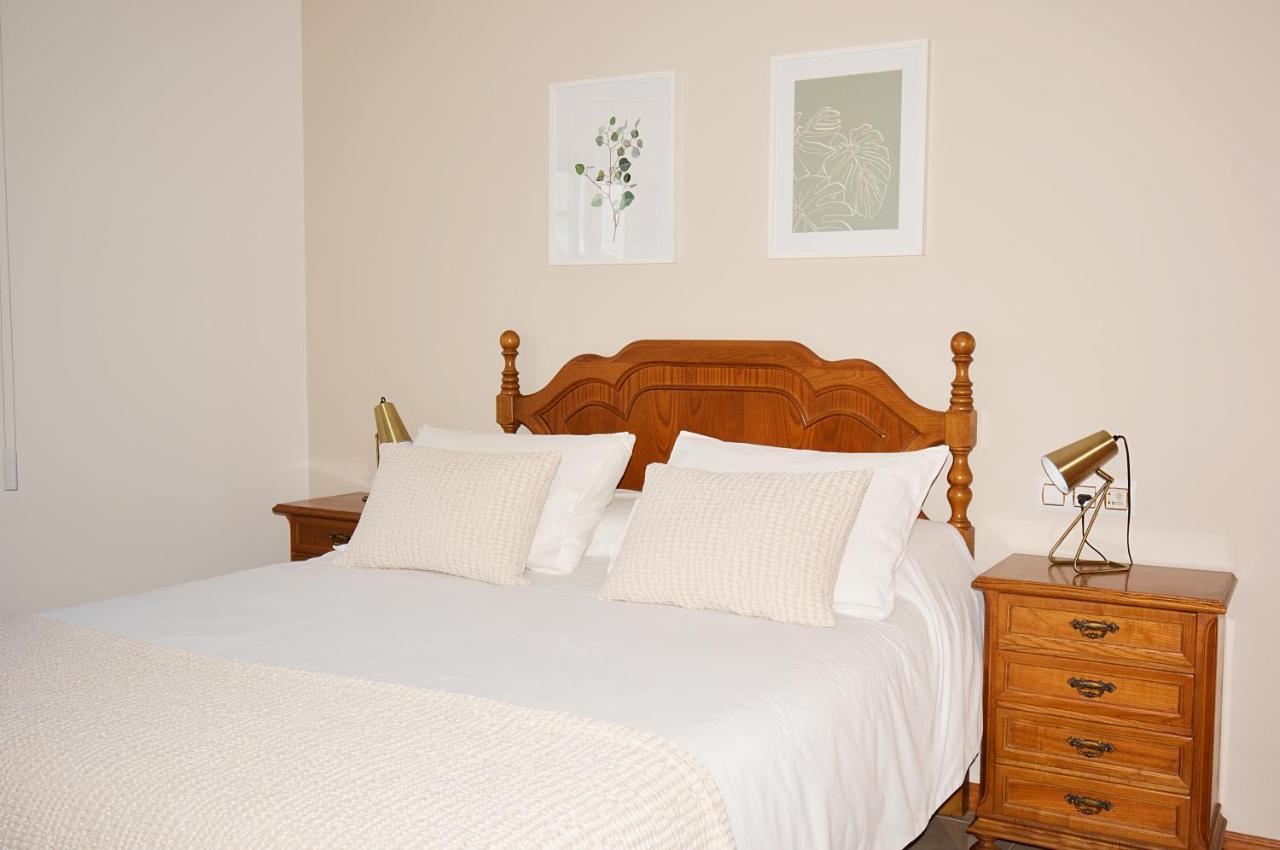 Galihost - Casa Con Enorme Jardin En Cambados Villa Luaran gambar